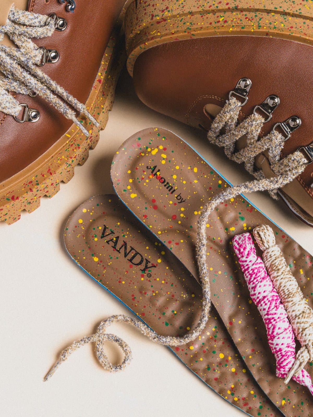 BROWN "DONUT BOOT"