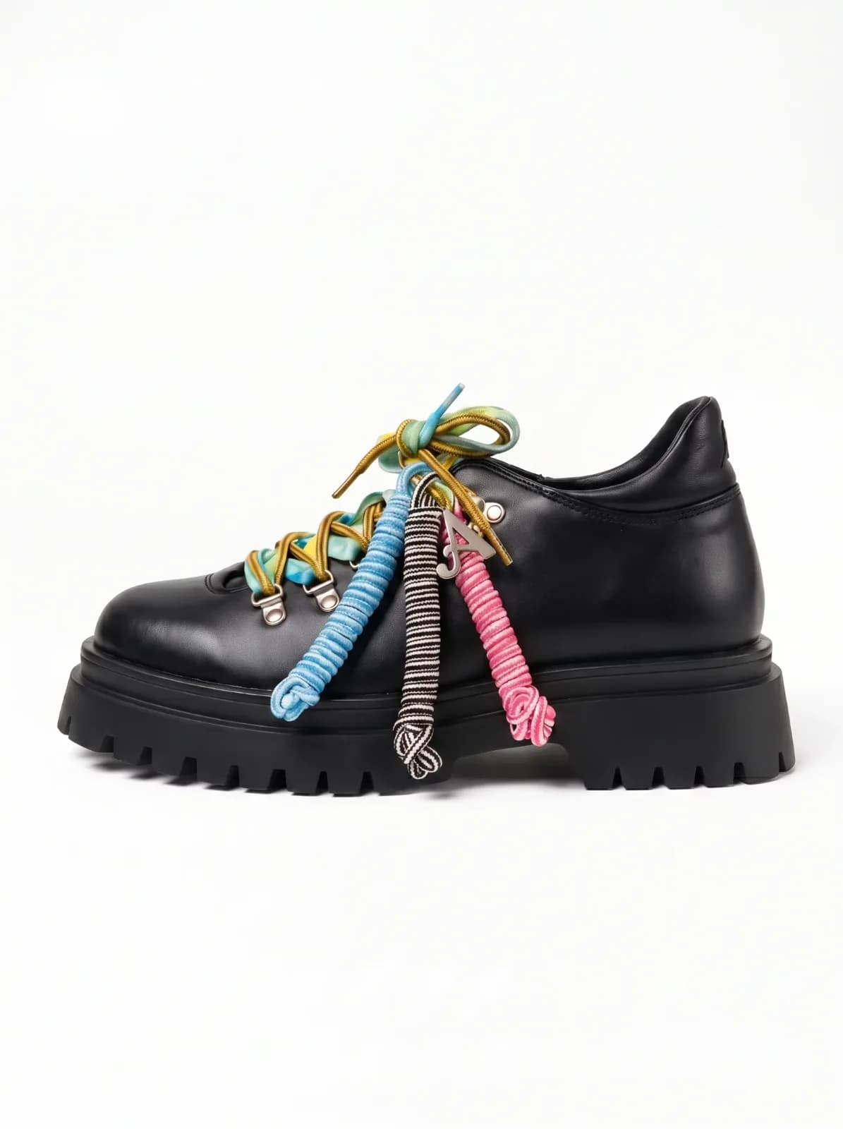 BLACK "LIPUTA" LOW