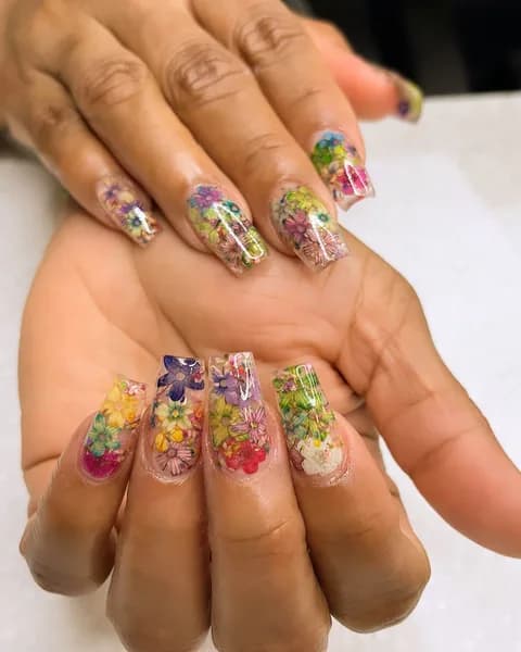 Full Set Flowers Encapsulation