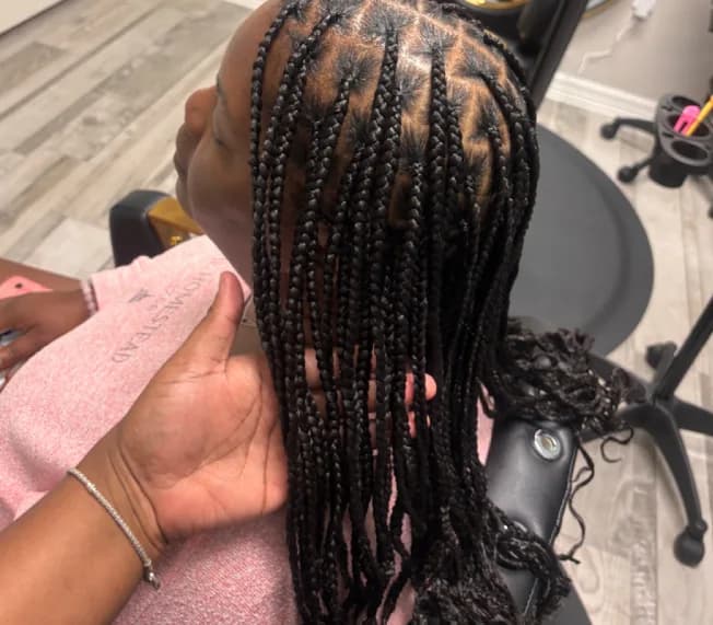 Smed Knotless Braids