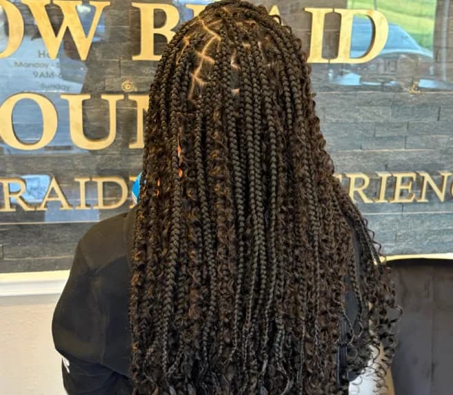 SMed Boho Knotless Braid