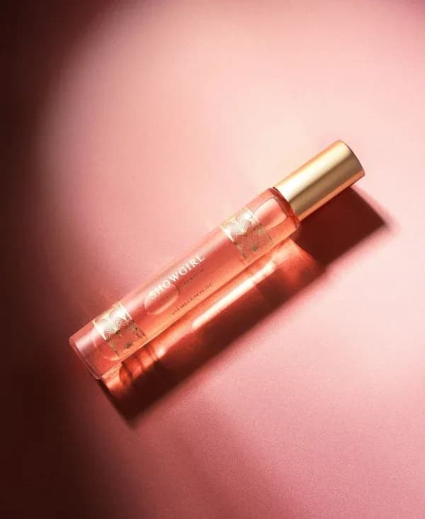 Showgirl & Golden Muse · Travel Duo