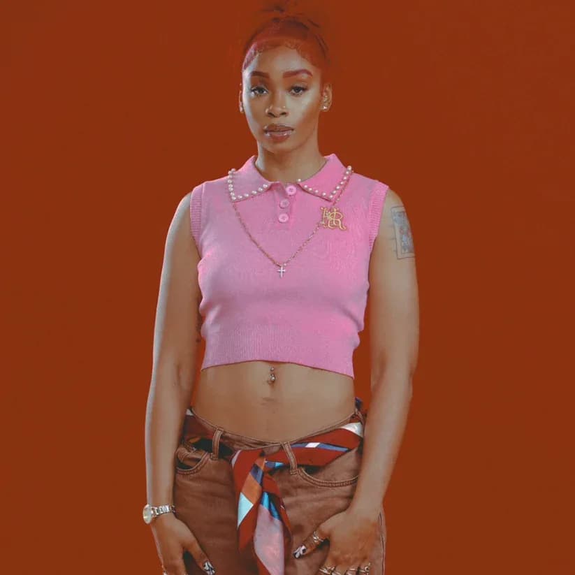PEARL STUDDED SLEEVELESS CROPPED POLO- Pink