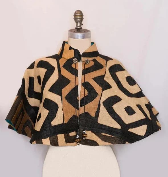 Kuba Menen Cape