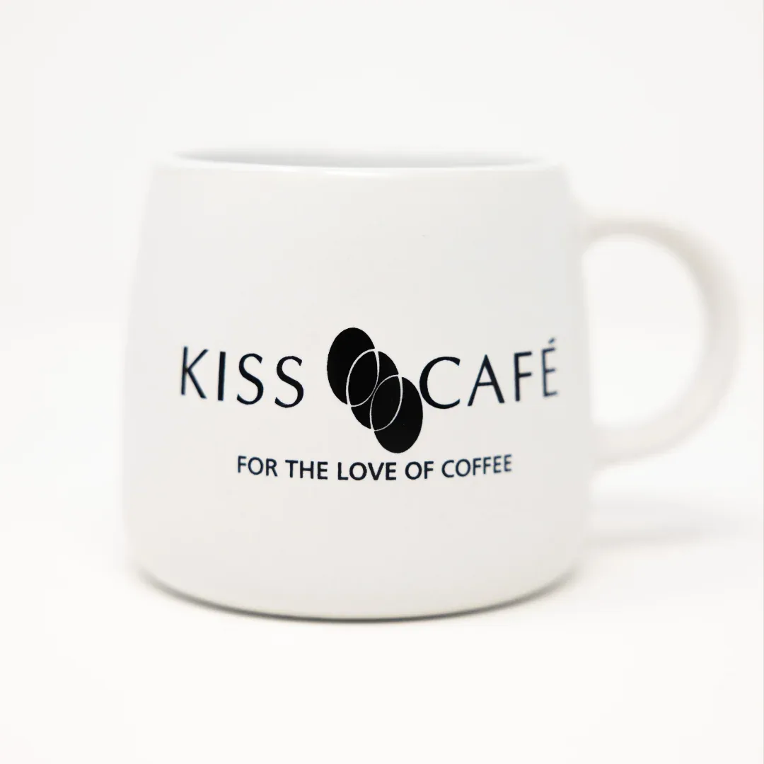 White Kiss Café Mug