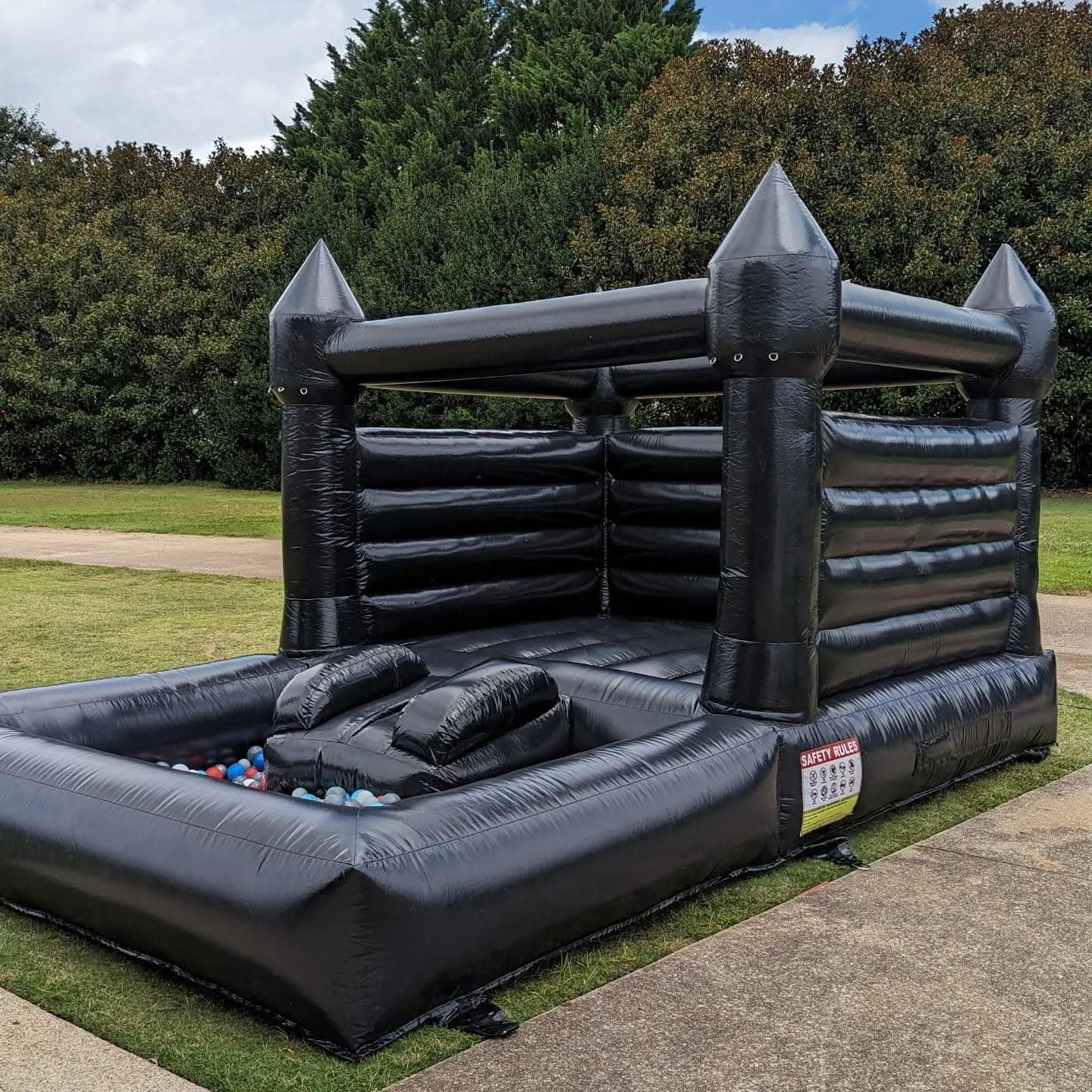 Black Slide Castle w/ Ball Pit