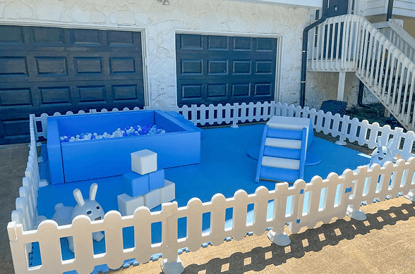 6'x6' Blue Ball Pit Fun Zone