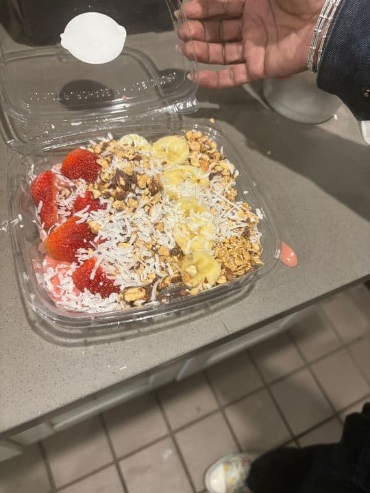 Strawberry banana slammer bowl