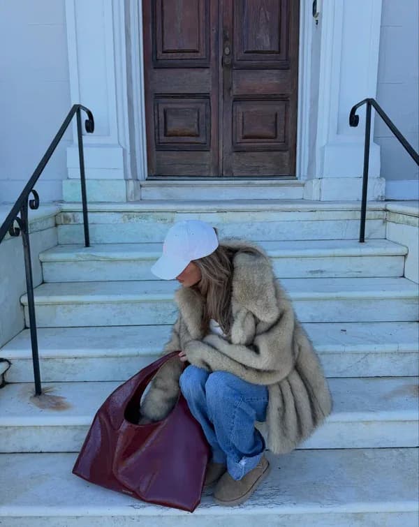 Largo Tote Burgundy