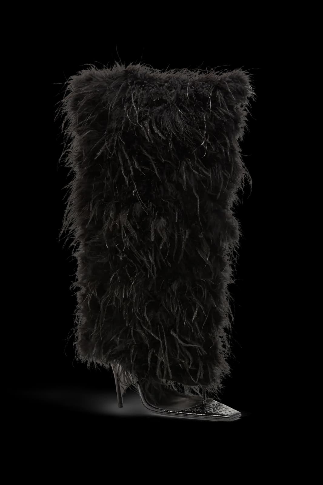 Rev Boot Black Feather